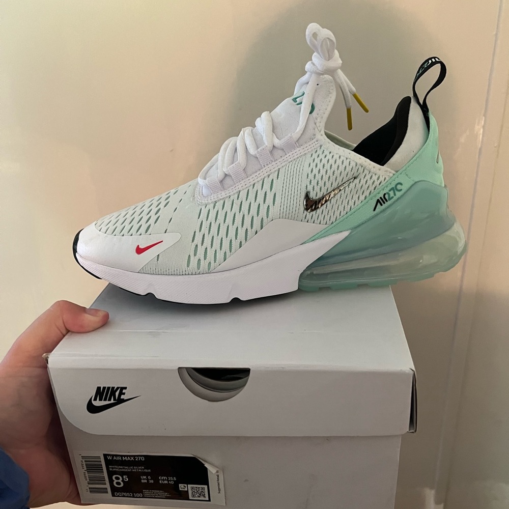 Nike 270 special edition **NEW